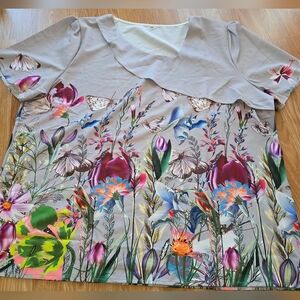 Bold Botanical Butterfly Print Blouse – Size 3X/4X 🌸